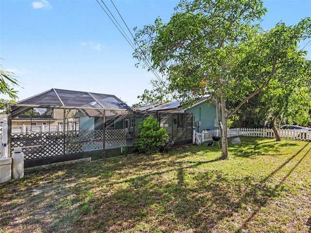 415 OAKMOUNT ROAD, Clearwater, FL 33765