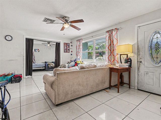 415 OAKMOUNT ROAD, Clearwater, FL 33765