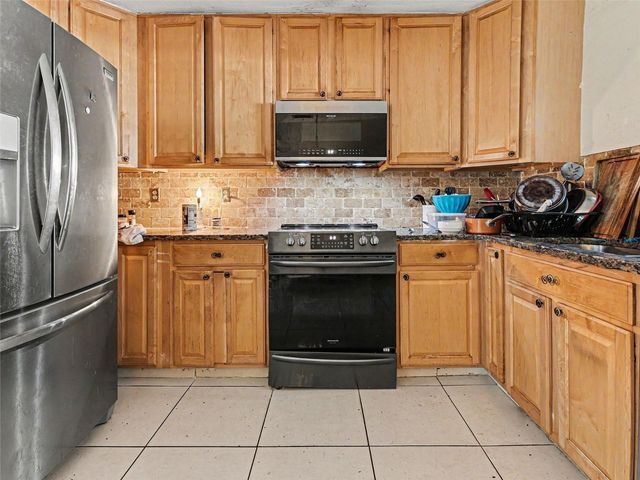 415 OAKMOUNT ROAD, Clearwater, FL 33765