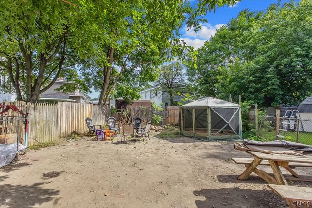 212 Lakeview Avenue, Syracuse, NY 13204
