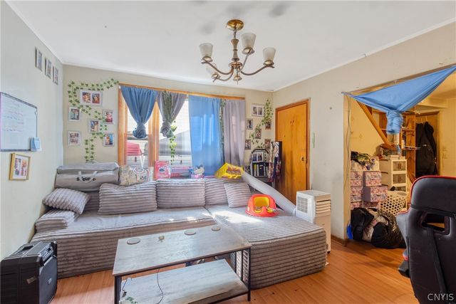 212 Lakeview Avenue, Syracuse, NY 13204