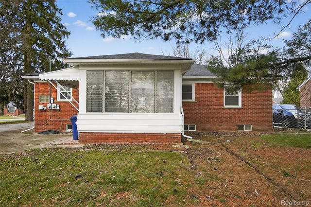 15022 Winston, Redford Charter Township, MI 48239