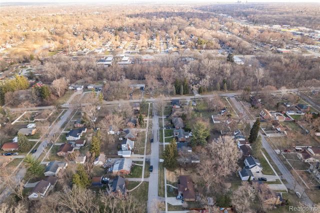 15022 Winston, Redford Charter Township, MI 48239