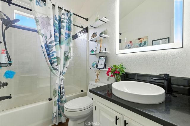 20161 Canyon View Drive, Canyon Country, CA 91351