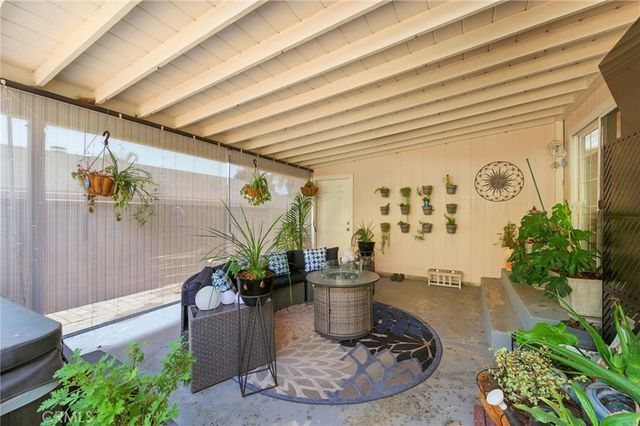 20161 Canyon View Drive, Canyon Country, CA 91351