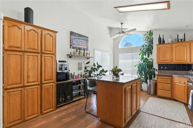 20161 Canyon View Drive, Canyon Country, CA 91351