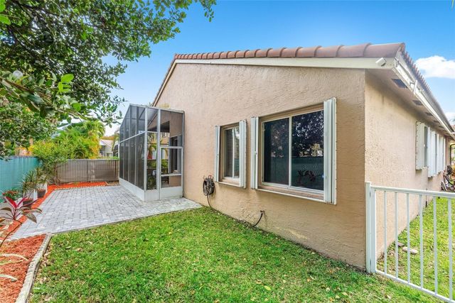 5337 Flamingo Place, Coconut Creek, FL 33073