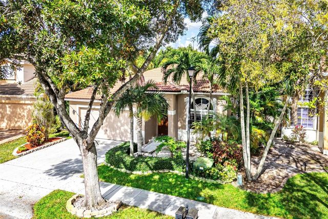 5337 Flamingo Place, Coconut Creek, FL 33073