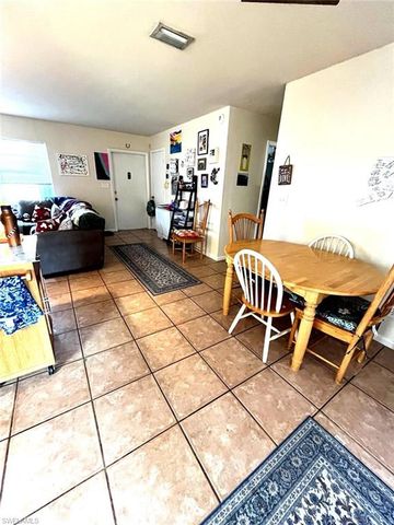 1515 Medford PL, Lehigh Acres, FL 33936