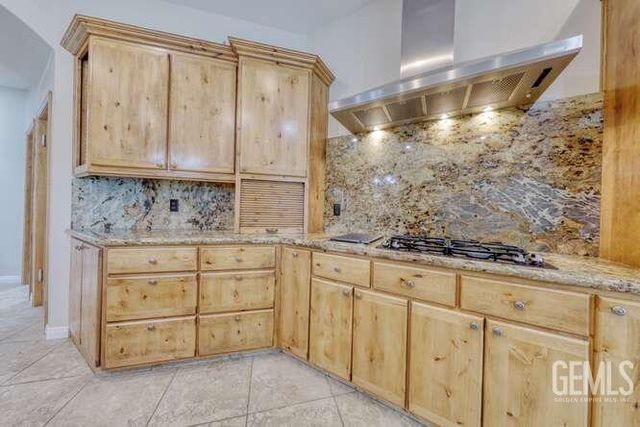 9448 Val Di Chiana, Bakersfield, CA 93314