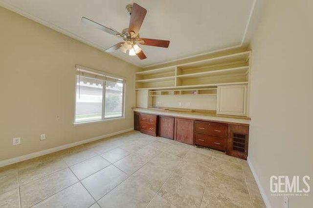 9448 Val Di Chiana, Bakersfield, CA 93314