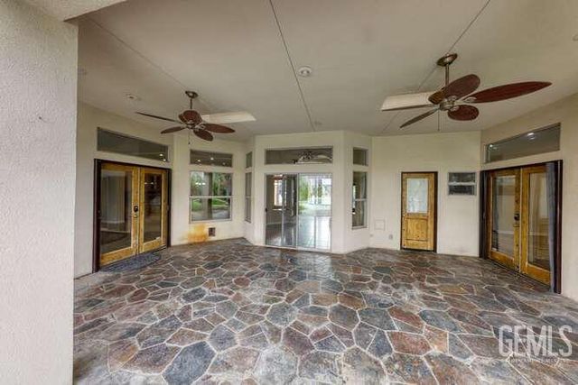 9448 Val Di Chiana, Bakersfield, CA 93314