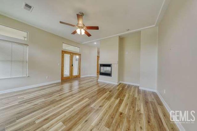 9448 Val Di Chiana, Bakersfield, CA 93314