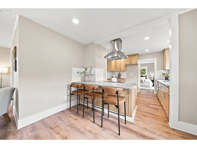 6310 Se 72ND Ave, Portland, OR 97206