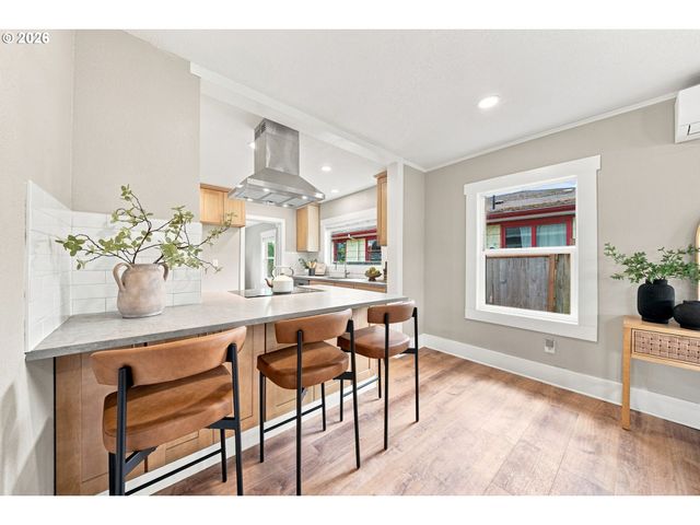 6310 Se 72ND Ave, Portland, OR 97206