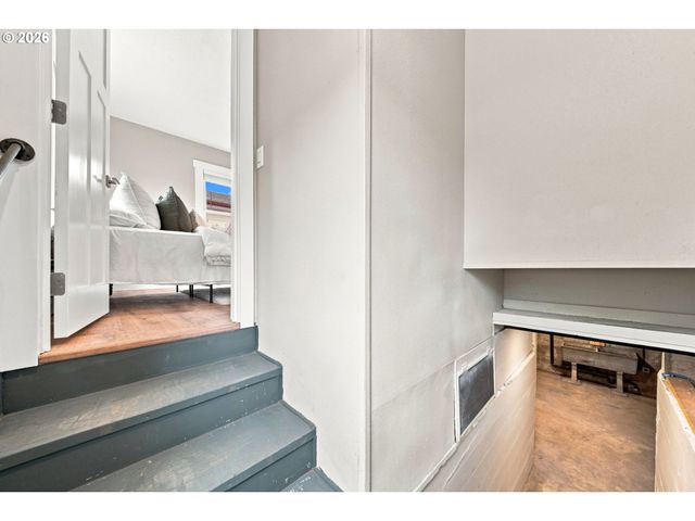 6310 Se 72ND Ave, Portland, OR 97206