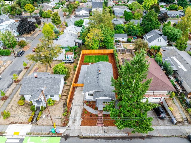 6310 Se 72ND Ave, Portland, OR 97206