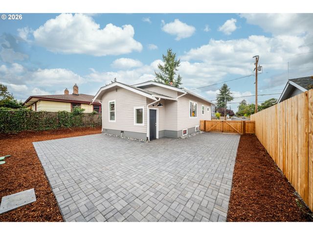 6310 Se 72ND Ave, Portland, OR 97206