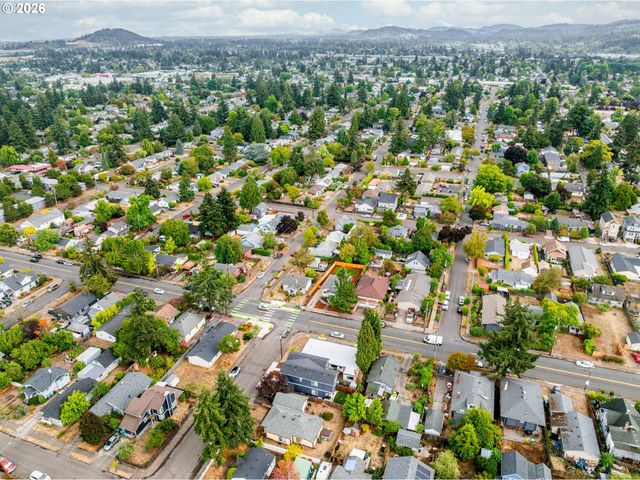 6310 Se 72ND Ave, Portland, OR 97206