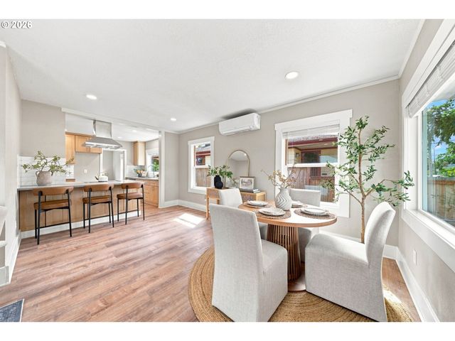 6310 Se 72ND Ave, Portland, OR 97206