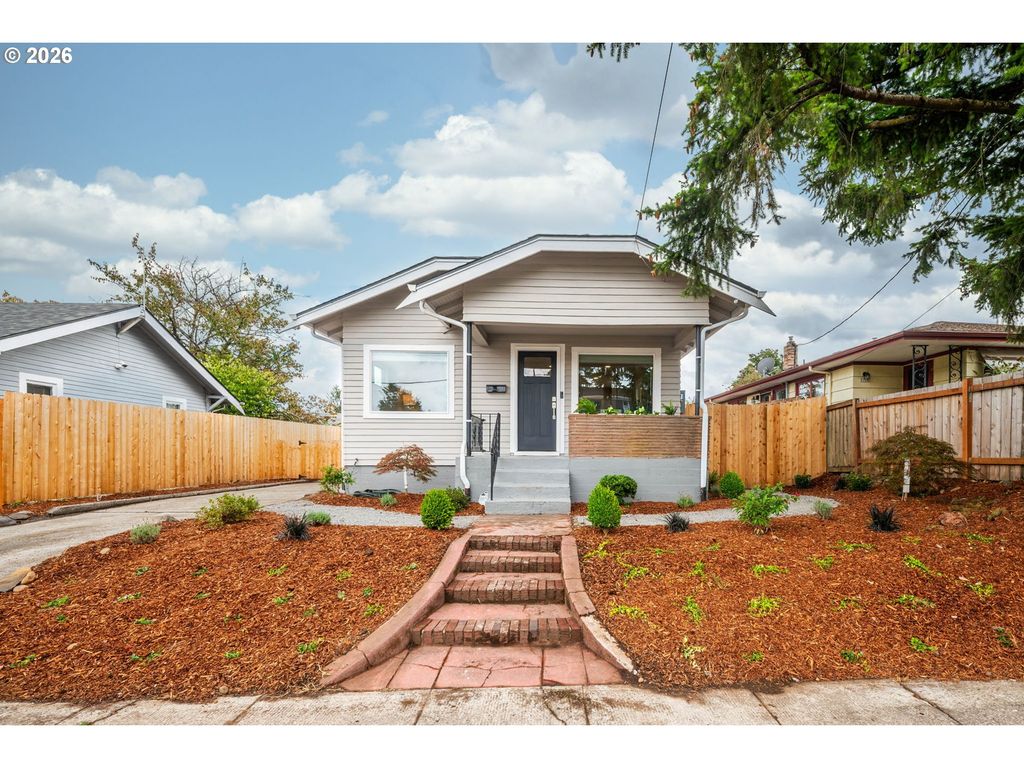 6310 Se 72ND Ave, Portland, OR 97206