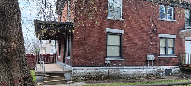 902 W 17TH Street, Erie, PA 16502