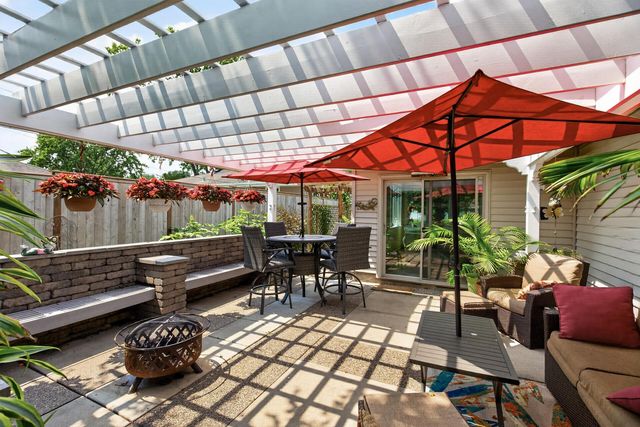1601 E 82nd Street, Bloomington, MN 55425