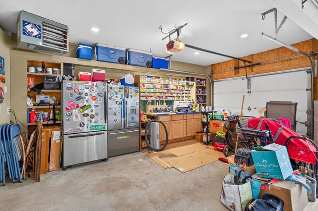 1601 E 82nd Street, Bloomington, MN 55425