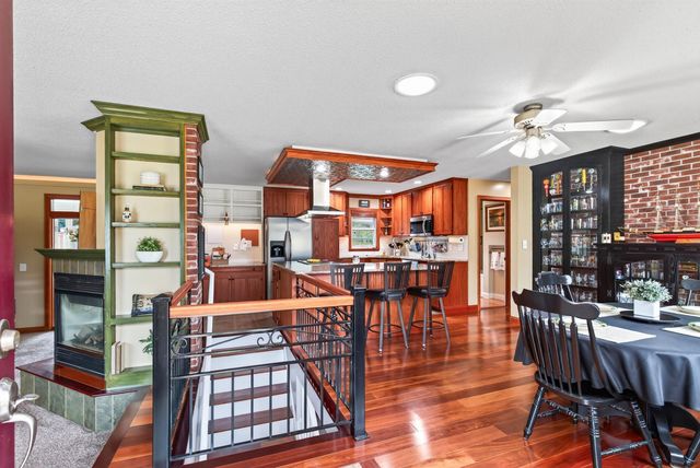 1601 E 82nd Street, Bloomington, MN 55425