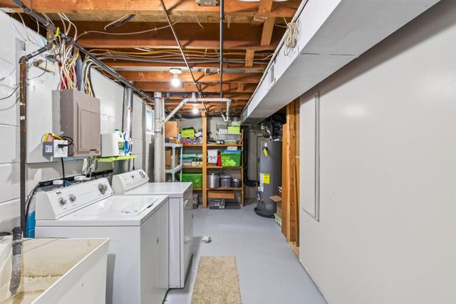 1601 E 82nd Street, Bloomington, MN 55425