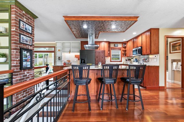 1601 E 82nd Street, Bloomington, MN 55425