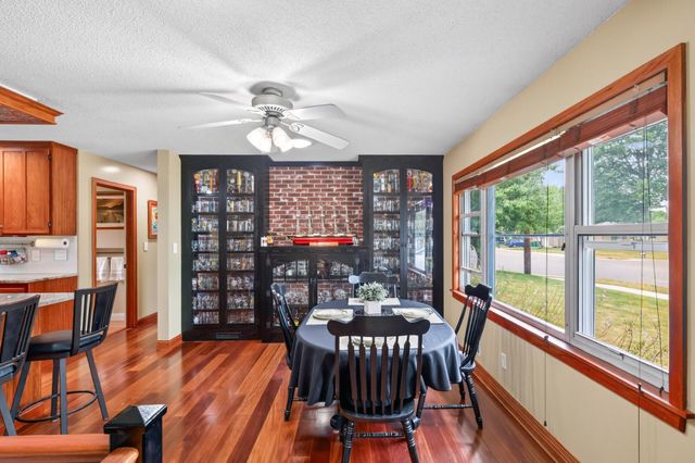 1601 E 82nd Street, Bloomington, MN 55425