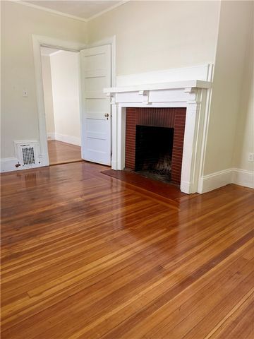 552 Hope Street 1, Providence, RI 02906