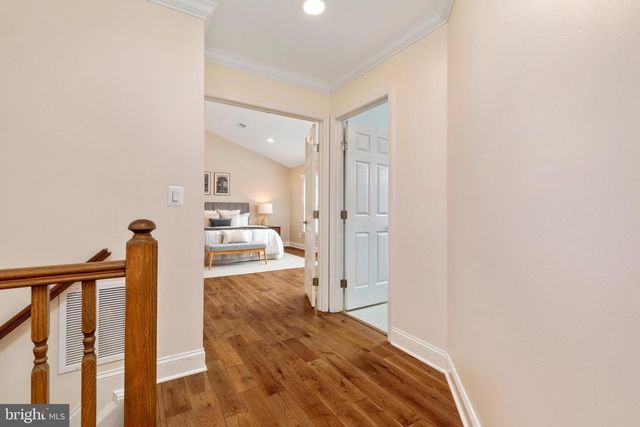 20752 LAPLUME PL, Ashburn, VA 20147