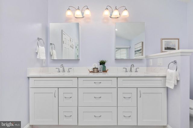 20752 LAPLUME PL, Ashburn, VA 20147