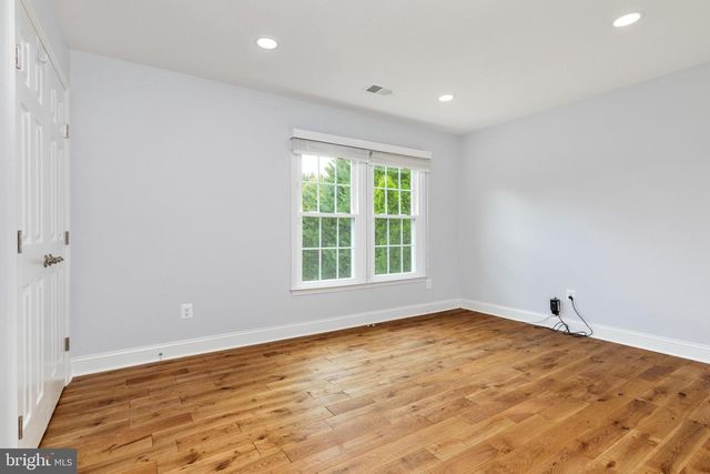 20752 LAPLUME PL, Ashburn, VA 20147
