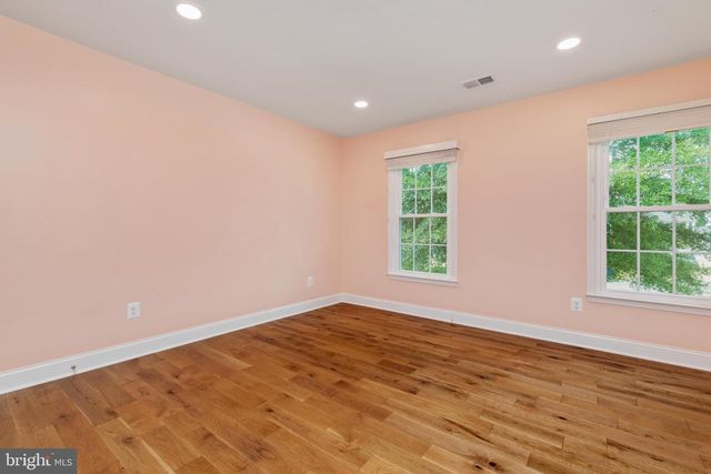 20752 LAPLUME PL, Ashburn, VA 20147