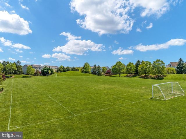 20752 LAPLUME PL, Ashburn, VA 20147