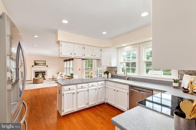 20752 LAPLUME PL, Ashburn, VA 20147