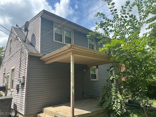 4307 Helena Avenue, Youngstown, OH 44512