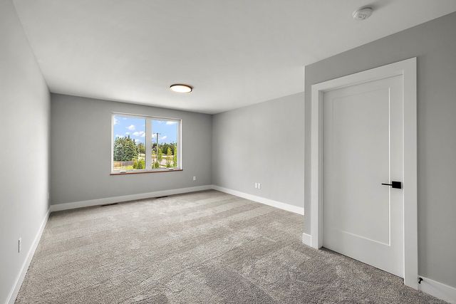 5874 Heights Drive, Sterling Heights, MI 48314