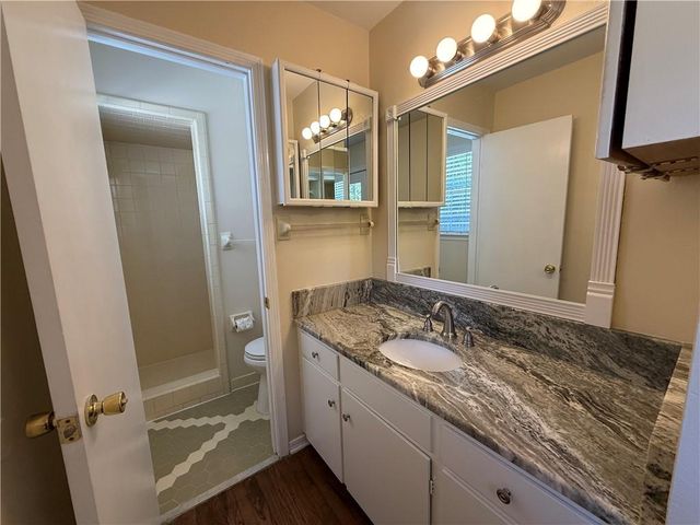 3512 Shadowwood Court, Mobile, AL 36693