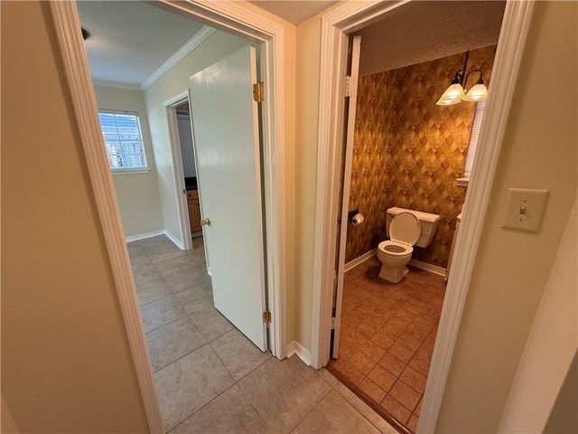 3512 Shadowwood Court, Mobile, AL 36693