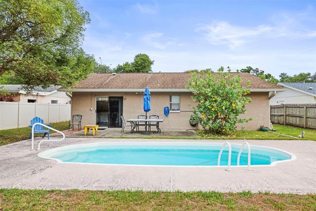 1613 GREENWOOD DRIVE, Dunedin, FL 34698