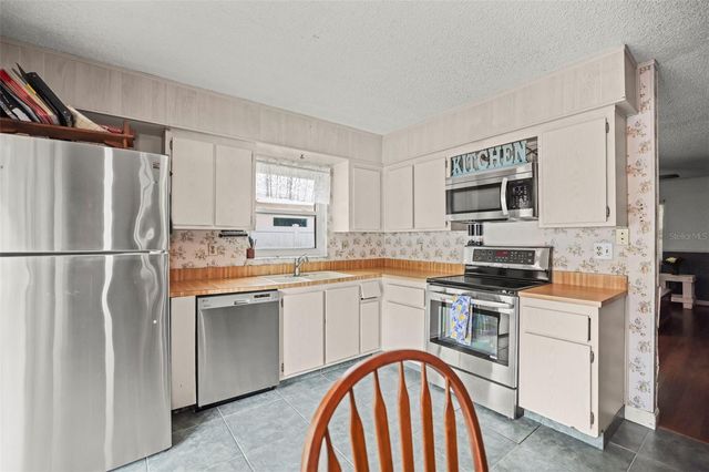 1613 GREENWOOD DRIVE, Dunedin, FL 34698