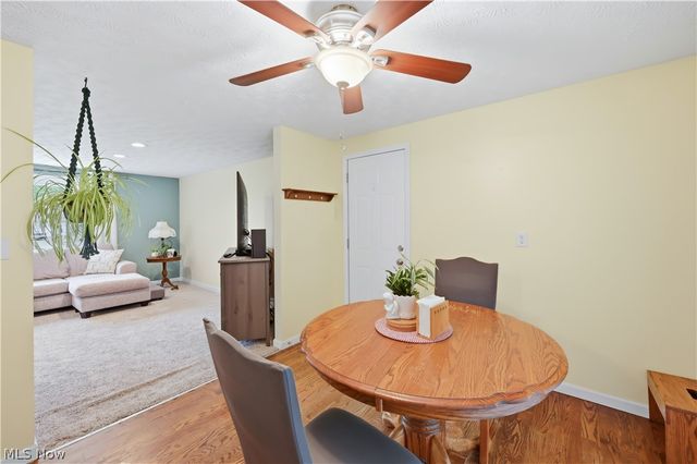 2219 Woodland Trace Street, Austintown, OH 44515