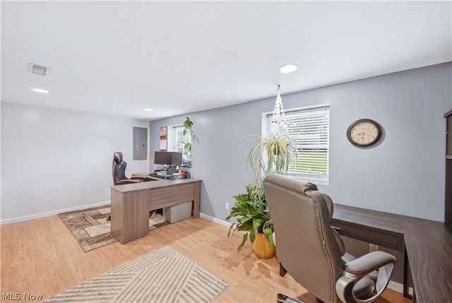 2219 Woodland Trace Street, Austintown, OH 44515