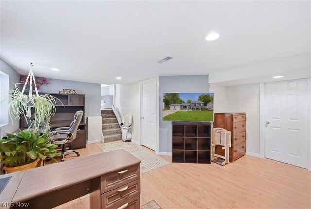 2219 Woodland Trace Street, Austintown, OH 44515