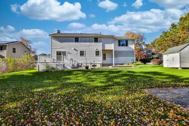 33 Cannon Drive, Nashua, NH 03062