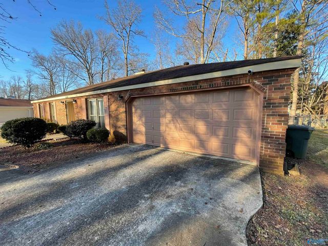 1029 Sandy Springs Road, Huntsville, AL 35806